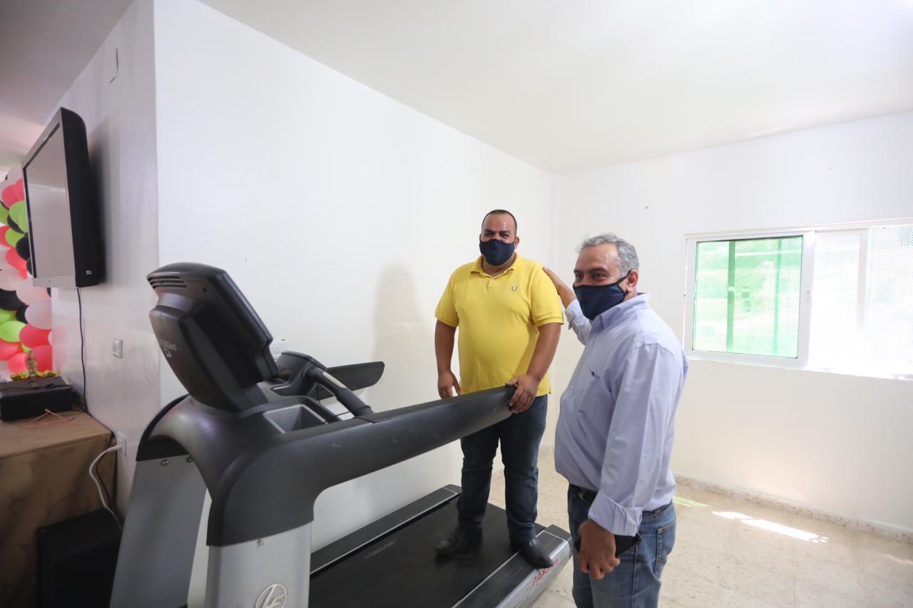 وزير الشباب في زيارة ميدانية لإقليم البترا ولواء الشوبك 