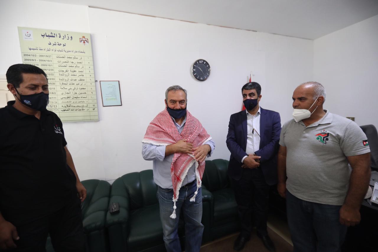 وزير الشباب في زيارة ميدانية لإقليم البترا ولواء الشوبك