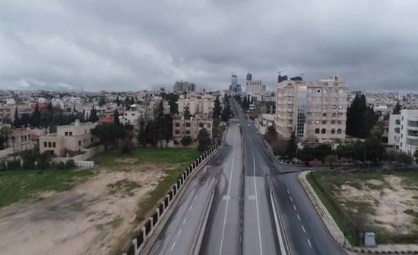 محافظ العاصمة: إلتزام كبير بالحظر الشامل مقارنة بالجمعة الماضية.. ولم يتم حجز أي مركبة حتى الآن