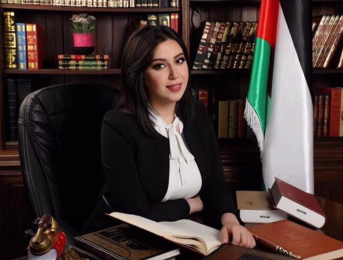 المحامية ساره الملكاوي .. الف مبارك التخرج