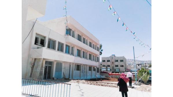 محافظ البلقاء: إغلاق مركز صحي عين الباشا لغايات التعقيم بعد تسجيل إصابات بين مراجعيه