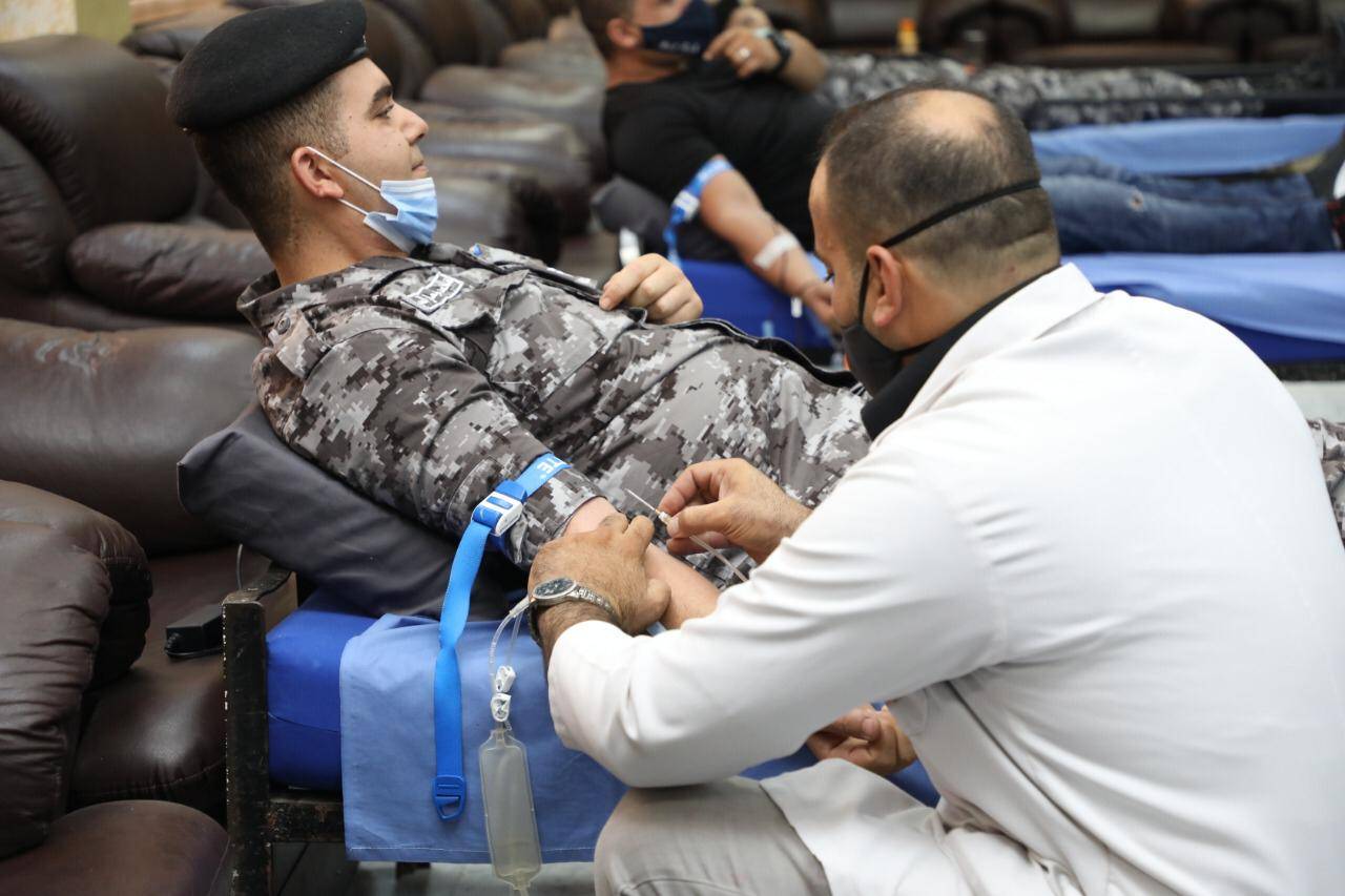 مديرية الأمن العام تطلق حملة للتبرع بالدم في قوات الدرك