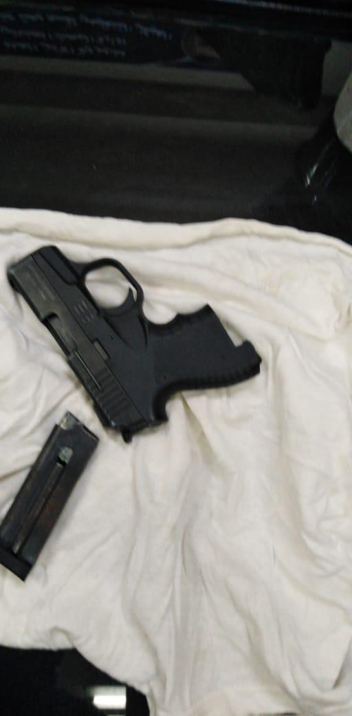 البحث الجنائي يلقي القبض على قاتل رجل الأمن في إربد يوم أمس ويضبط السلاح الناري المستخدم