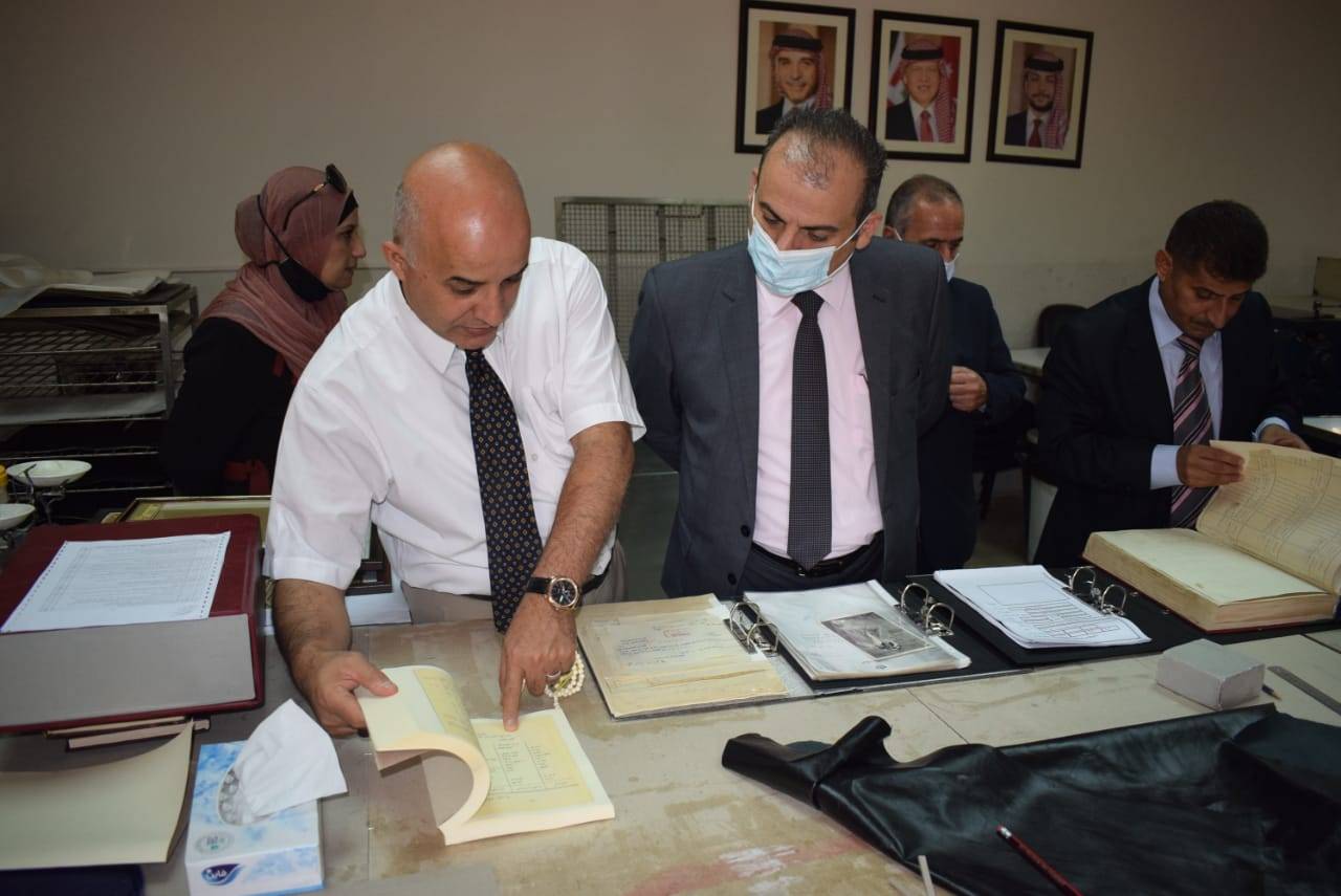 تعزيز التعاون بين مركزي التوثيق الملكي و البحوث الزراعية في مجال التوثيق والترقيم