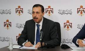 النعيمي:  لم نفكر في التحول للتعليم عن بعد كليا حتى الآن