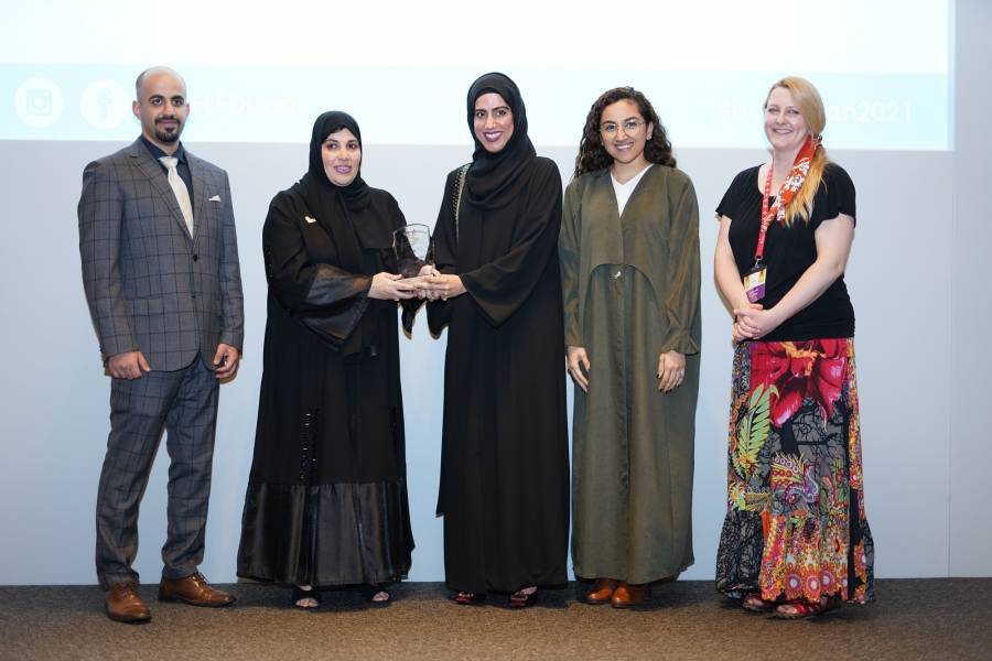 فتح باب الترشيح لجائزة أمناء مكتبات المدارس لعام 2021 في الامارات