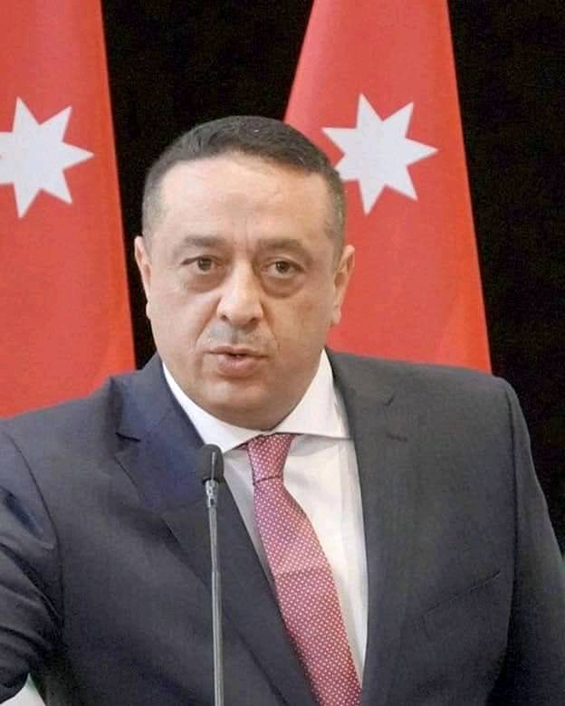 الداوود : تخفيض عدد الموظفين لن يؤثر على تقديم الخدمات ولن يؤثر على رواتب الموظفين الذين سيعملون عن بعد