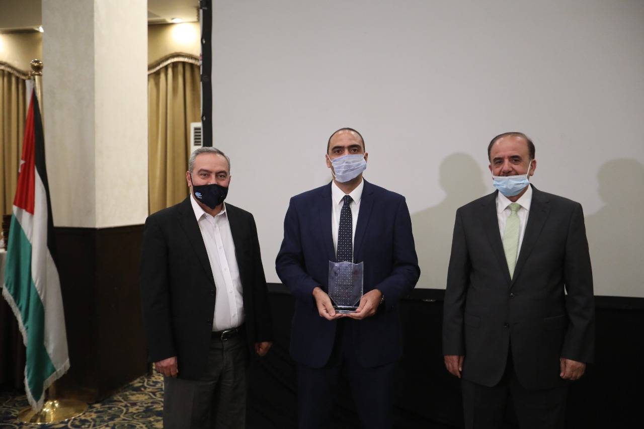 البريزات يرعى حفل إعلان نتائج المسابقة العلمية الصيدلانية الثانية