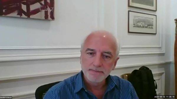 كلية اللغات والترجمة بجامعة بدر تعقد webinar  حول علم الترجمة.. بالصور