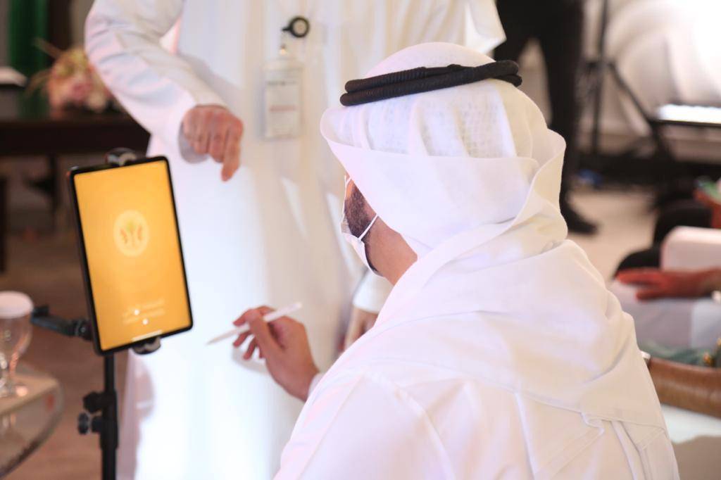 دائرة المالية المركزية بالشارقة تدشّن تطبيق الإعتماد الإلكتروني الذكي