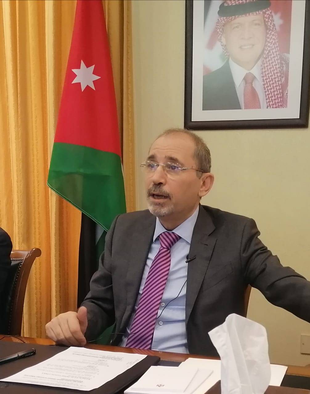 الصفدي يعقد مع وزيرة خارجية السويد والمفوض العام لوكالة (الأونروا) اجتماعاً ثلاثياً عبر آلية الاتصال المرئي
