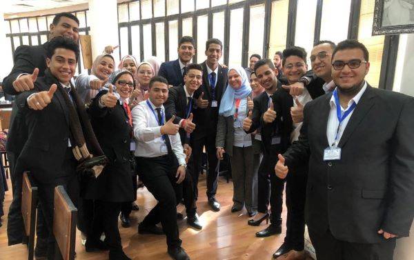 الجامعة المصرية الروسية تكشف تفاصيل برنامج الذكاء الإصطناعى بأحدى كلياتها.. بالصور