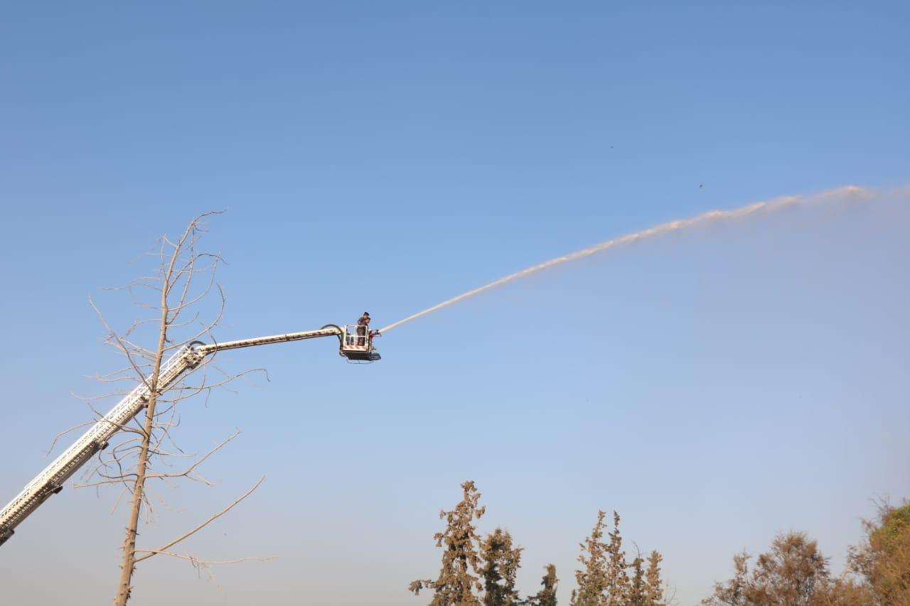 الدفاع المدني يخمد حريق مصنع اجهزة كهربائية  في محافظة الزرقاء 