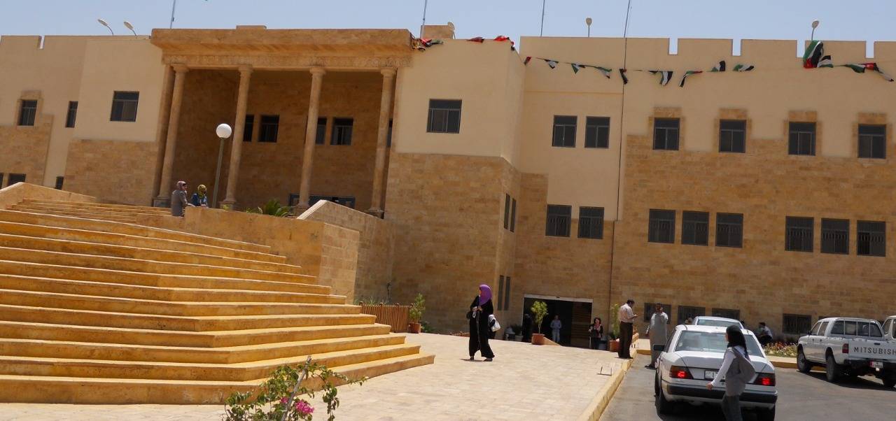 الجامعة الاردنية العقبة تطلق خطتها للاعوام الثلاث القادمة