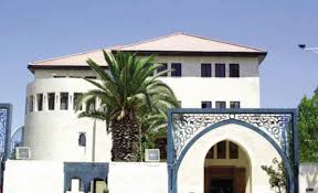 إيجاز صحفي لوزيري الإعلام والصحة والناطق الإعلامي باسم لجنة الأوبئة في رئاسة الوزراء بعد قليل