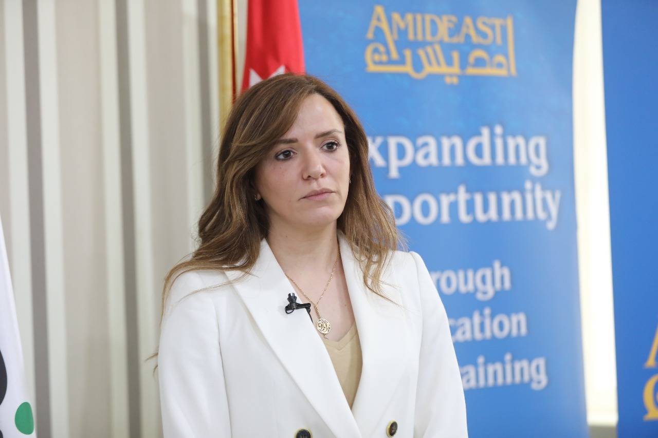 تعاون بين وزارة الشباب والجمعية الأمريكية للخدمات التعليمية والتدريبية في الشرق الأوسط (أمديست)