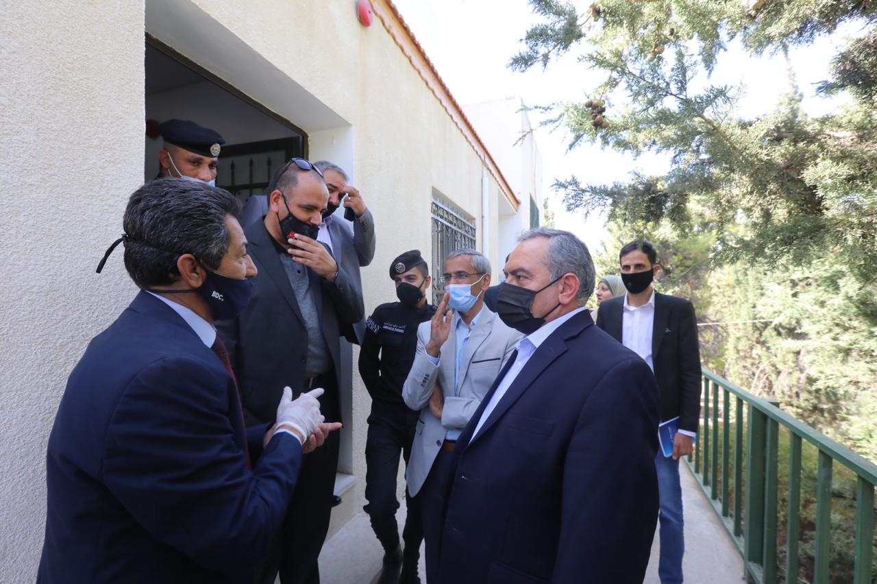 وزير الشباب يفتتح مركزي شباب بُرما وكفرخل في محافظة جرش