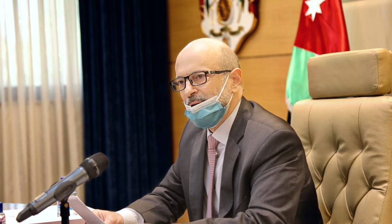 الدكتور عمر الرزّاز يترأس الجلسة الأولى لحكومة تصريف الأعمال