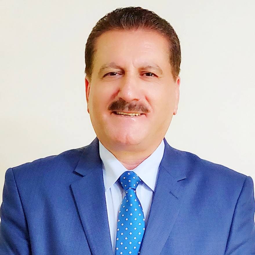 الدكتور مفضي المومني يكتب : في يوم المعلم .. نعتذر لأننا لم نجعلك ايقونتنا ..!