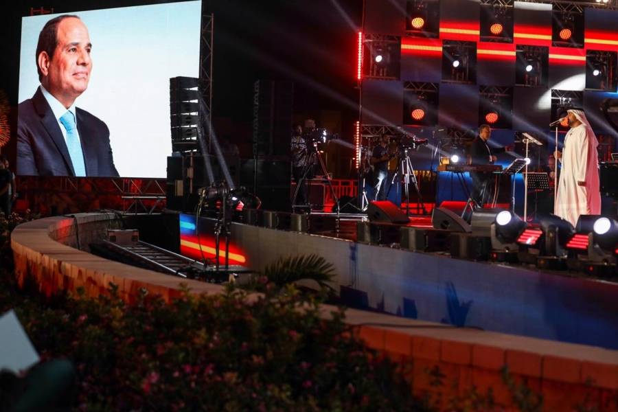 حسين الجسمي يشارك مصر إحتفالاتها بانتصارات أكتوبر الـ47 في مدينة الجلاله)..