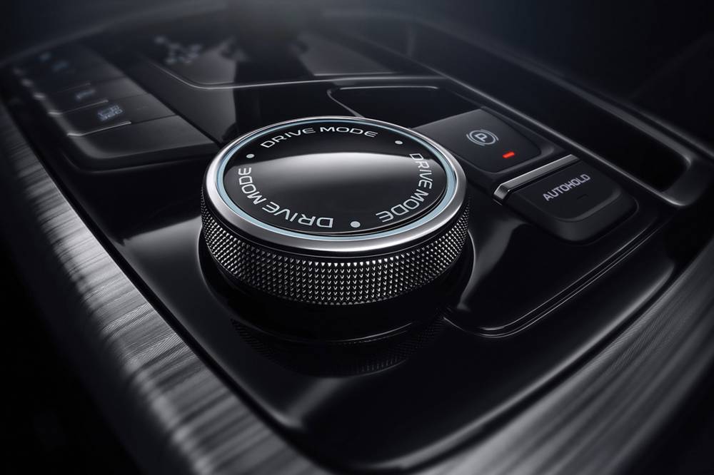 الخياط للسيارات AKM الوكيل الرسمي لعلامة جيلي بالمملكة  يطلق جيلي «أزكارا» الجديدة كلياً موديل 2021