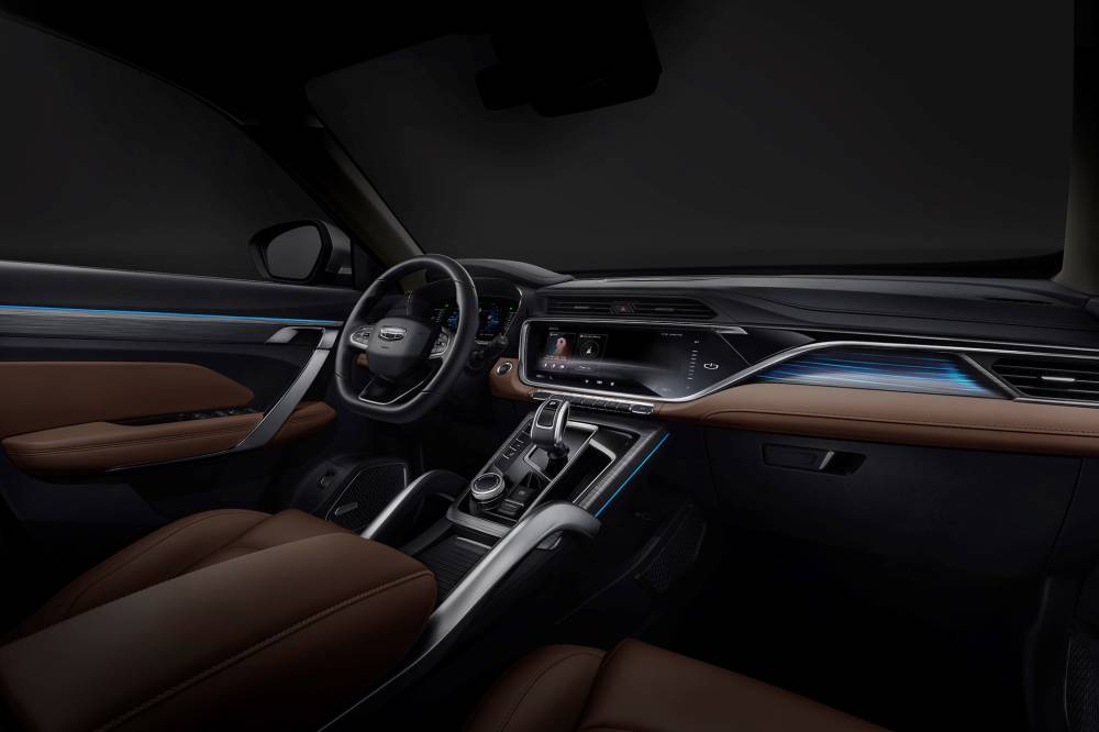 الخياط للسيارات AKM الوكيل الرسمي لعلامة جيلي بالمملكة  يطلق جيلي «أزكارا» الجديدة كلياً موديل 2021