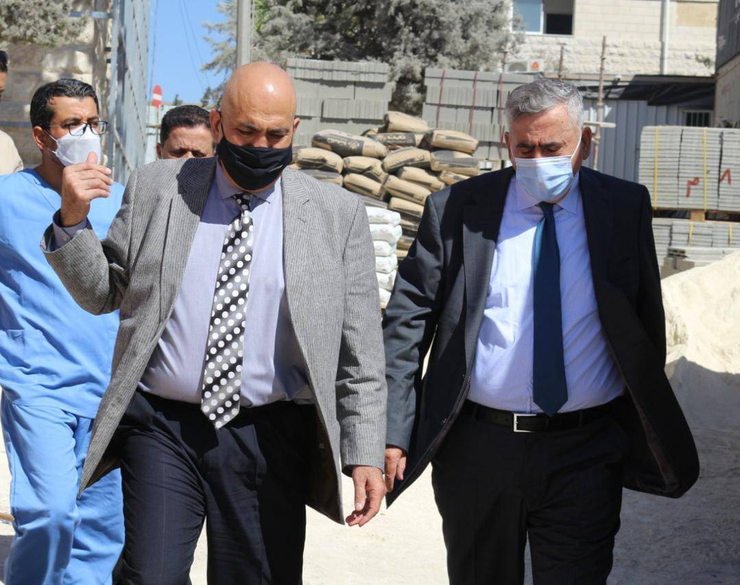 وزير الصحة يتفقد مستشفيات البشير ويطلع على عدد من المشاريع والإجراءات التطويرية التي تنفذها الوزارة