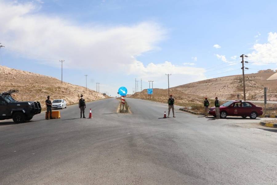 مديرية الأمن العام تواصل جهودها المضاعفة والمبذولة منذ بدء سريان قرار الحظر الشامل منتصف ليلة الأمس