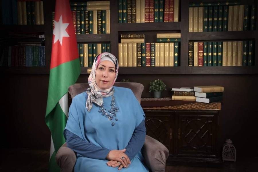 الدكتورة ردينة العطي رداً على مسيئ للرصيفة : أسمع يا هذا.. الرصيفة حبيبتي..