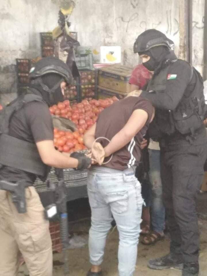 الأمن العام : إلقاء القبض على 142 شخصاً مطلوباً في ثالث أيام الحملات الأمنية