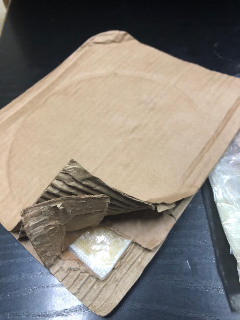 الجمارك ومكافحة المخدرات يُحبطان أكبر محاولة تهريب لمادة الكوكائين ويضبطان 48 كغم من تلك المادة.. فيديو 