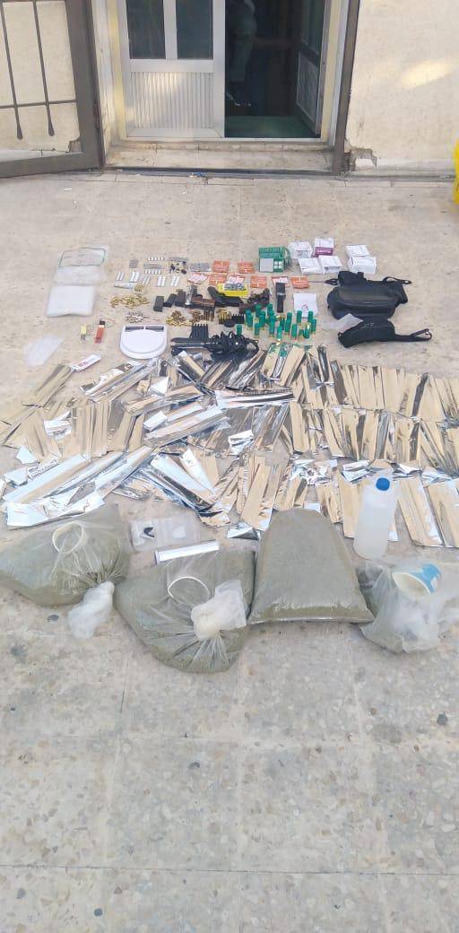 حملة أمنية على مروجي المواد المخدرة في محافظة الزرقاء