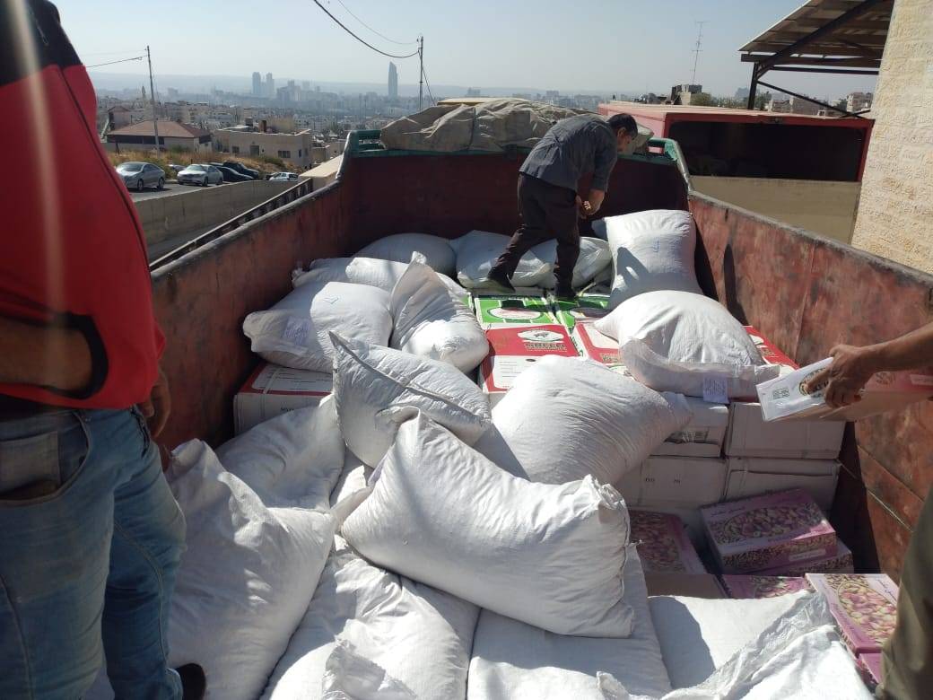 الجمارك الأردنية تضبط كميات كبيرة من المكسرات والهيل