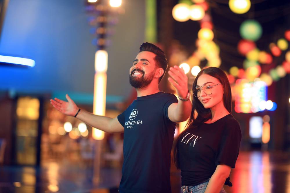 قصي حاتم يطلق أحدث أغنياته المصوّرة اليوم أنت مع المخرج حسن كشمولة .. فيديو 