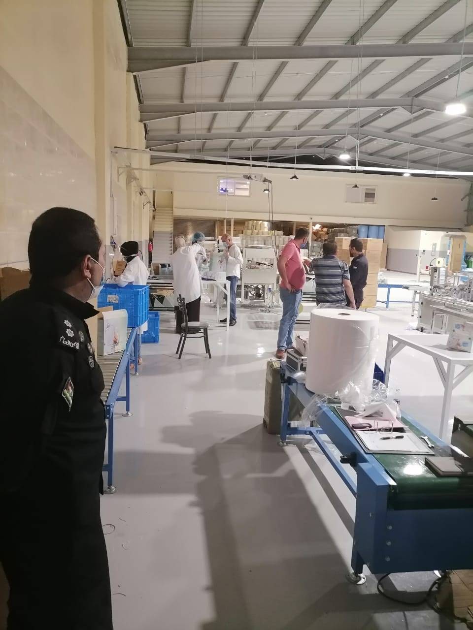 محافظ مادبا يزور المدينة الصناعية بالمريجمة