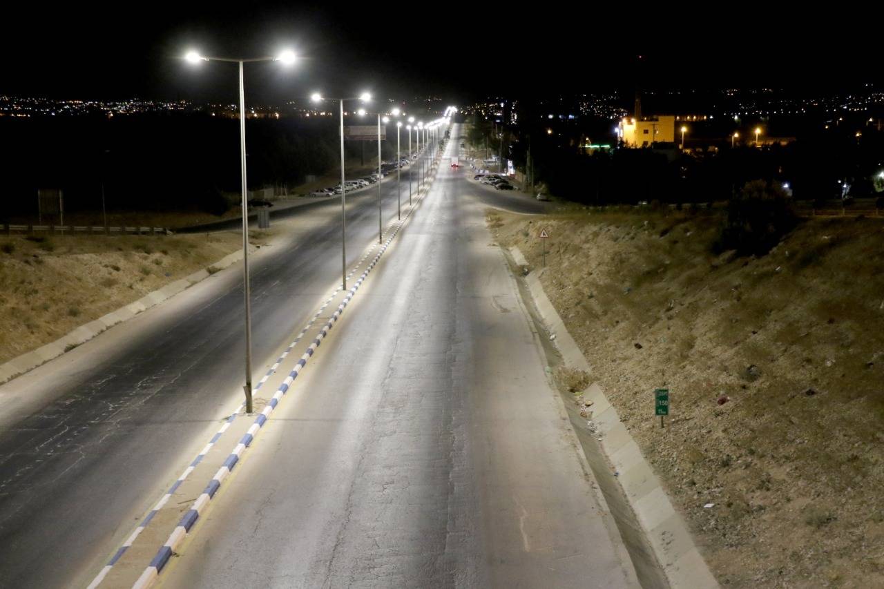 القوات المسلحة الأردنية تبدأ بتنفذ خطة فرض الحظر الشامل في محافظات المملكة