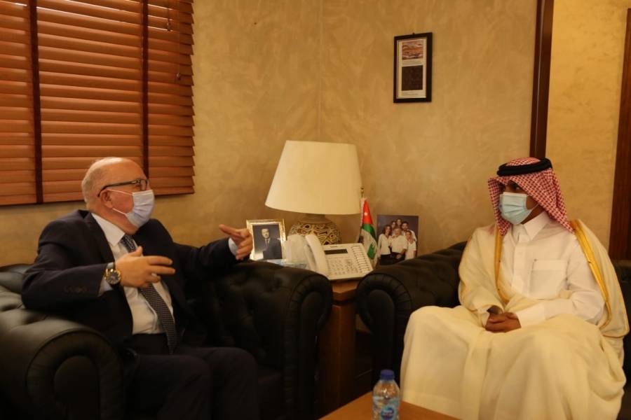 الكسبي وآل ثاني يبحثان سبل تطوير العلاقات الأردنية القطرية في قطاع الإنشاءات والمقاولات والإسكان