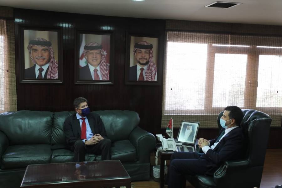 وزير المياه والري والسفير الالماني يبحثان استمرار التعاون في مجالات المياه