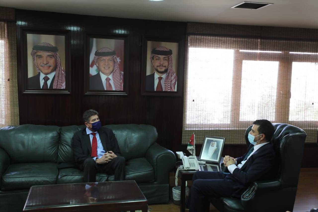 وزير المياه والري والسفير الالماني يبحثان استمرار التعاون في مجالات المياه