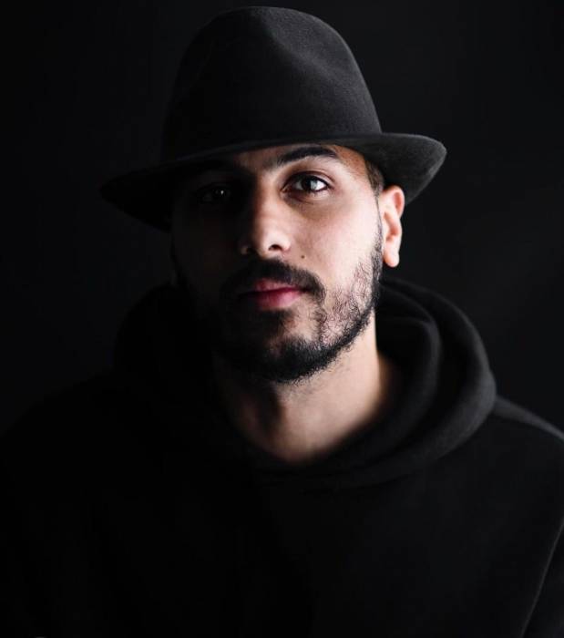 وسام قطب يصدم متابعيه بوجود أم مرضعة له
