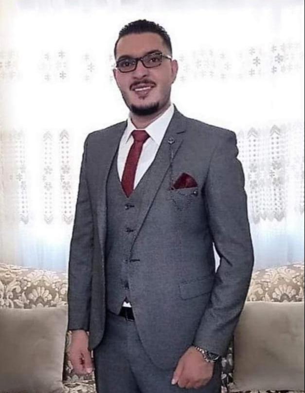 تهنئة للاستاذ محمد لطفي الخرابشة بمناسبة عقد قرانه