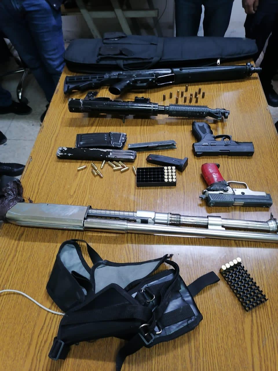 الامن العام:تابعنا التحقيق في فيديو حفل الزفاف الذي أُطلق فيه العيارات النارية وألقينا القبض على ثلاثة اشخاص ممن اطلقوا العيارات النارية