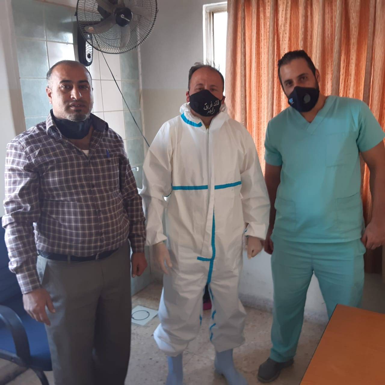 تعقيم مركز صحي مخيم مادبا .. صور 