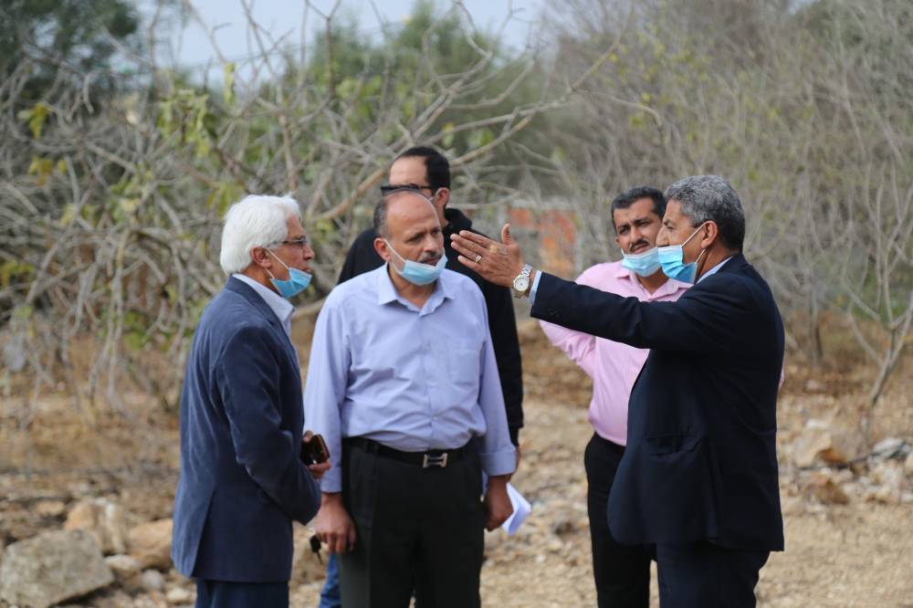 فلسطين .. المطور يطلع على الواقع البيئي لقرية تل وعلى أعمال مركز التنوع الحيوي  بيرك