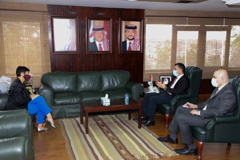 وزير المياه والري وسفيرة الاتحاد الاوروبية يبحثان تعزيز أوجه التعاون