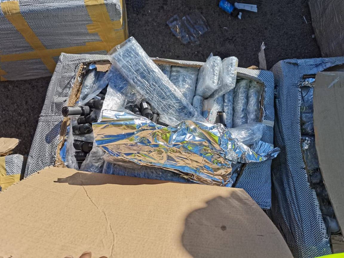 الجمارك الأردنية تحبط تهريب أراجيل وسجائر الكترونية ولوازمها