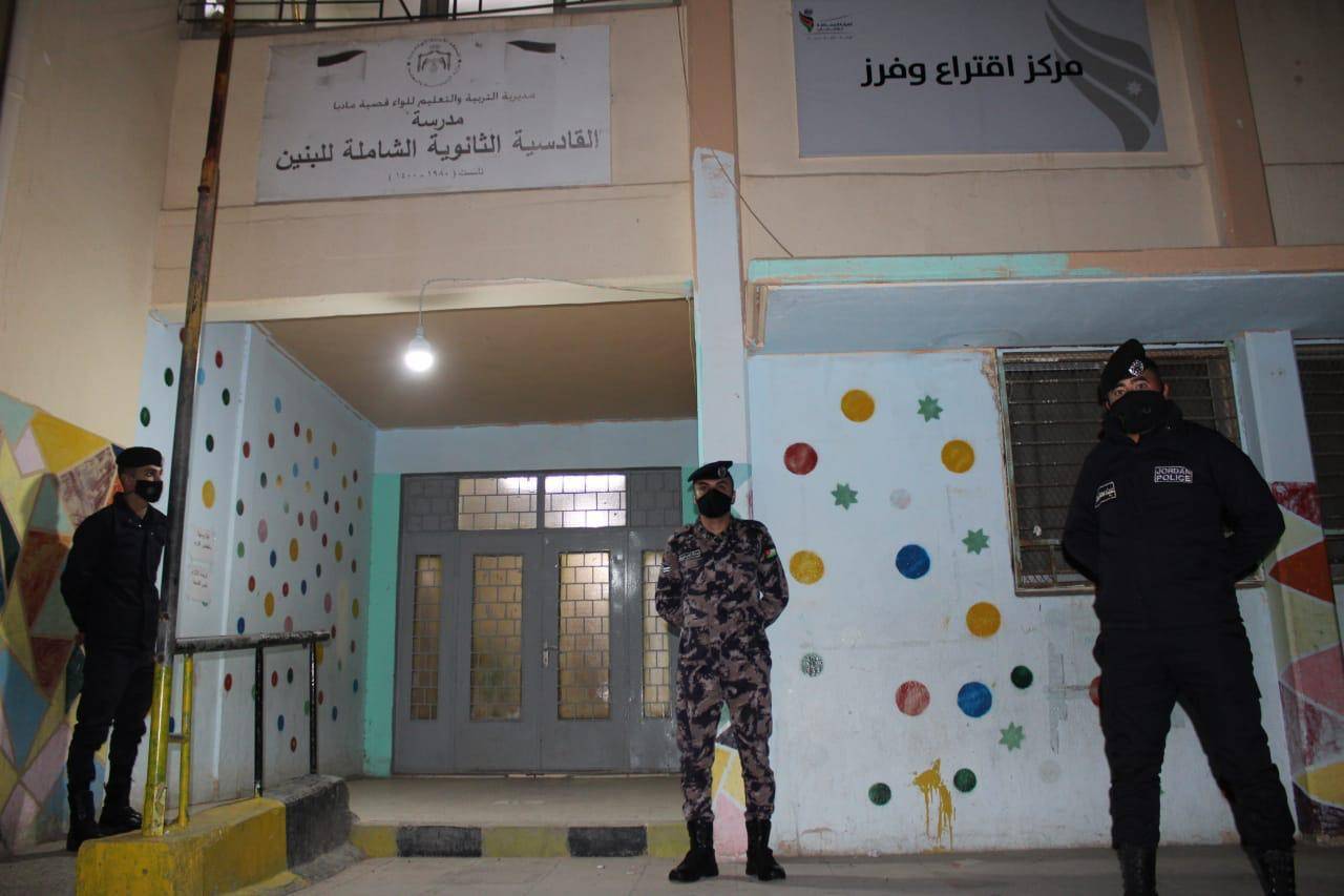 نشامى الأمن العام .. عمل متواصل على قدم وساق وحتى نهاية الانتخابات النيابية .. صور