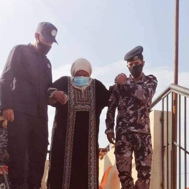 مليون ناخب يدلوا بأصواتهم