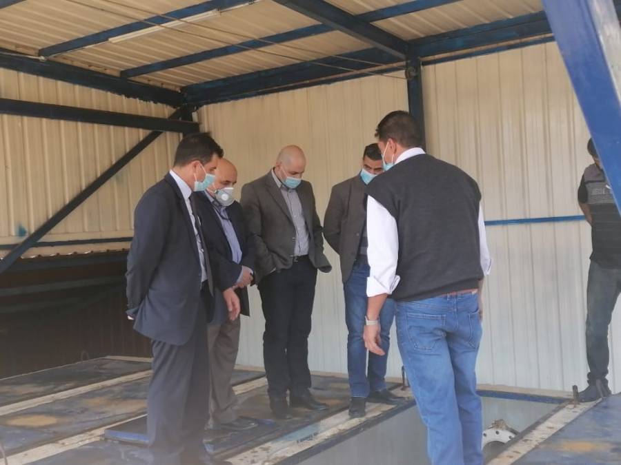 جولة مفاجئة لوزير المياه والري على مركز (سكادا) تحكم مياه الشمال