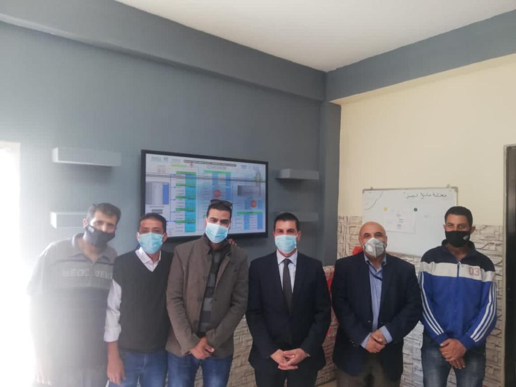 وزير المياه والري يتفقد محطة تحلية ومعالجة مياه ابار مشتل فيصل في محافظة جرش
